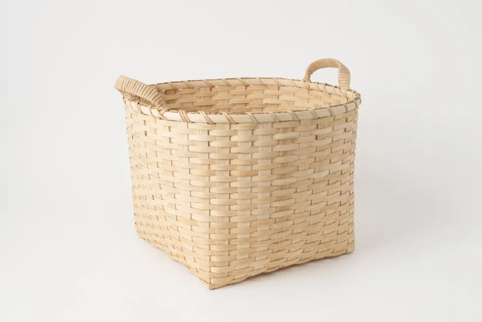 Throw Basket
