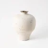 Vase A.